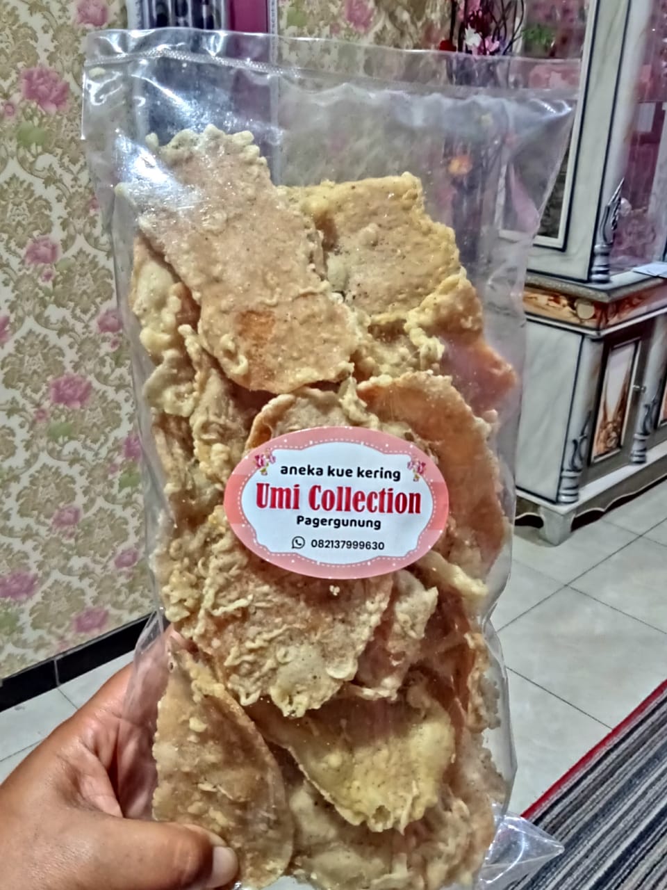 Kripik Gembus Umi Collection Desa Butuh Kidol